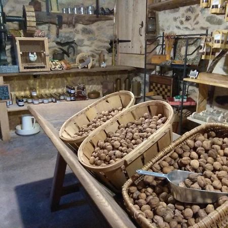 La Ferme Les Mamours La Bastide-l'Eveque Ngoại thất bức ảnh