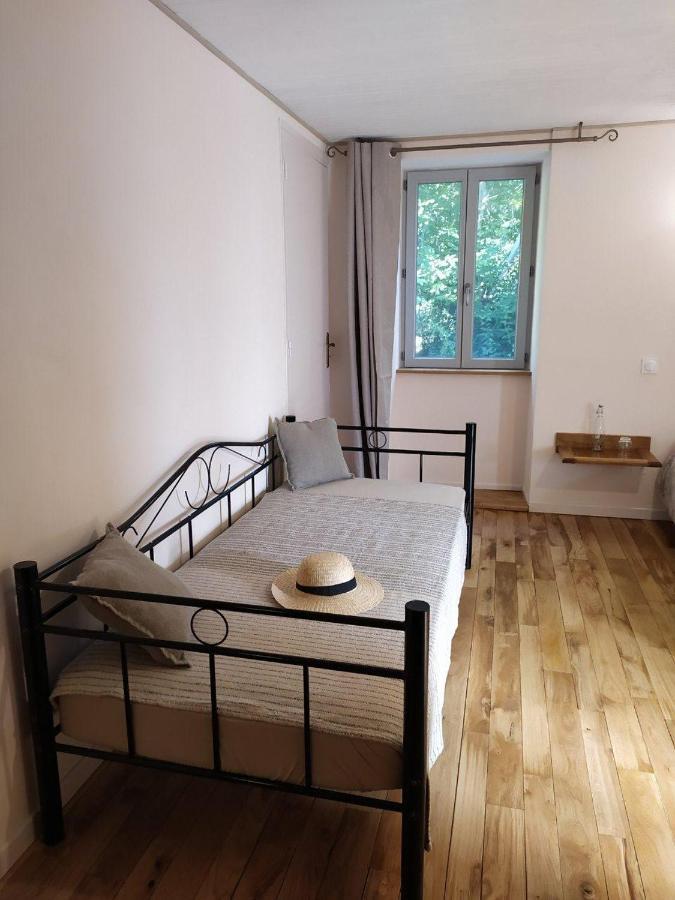 La Ferme Les Mamours La Bastide-l'Eveque Ngoại thất bức ảnh